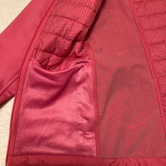 Women’s pink Size Medium UNDER ARMOUR UA Storm Primaloft Puffer Jacket. - Picture 6 of 11